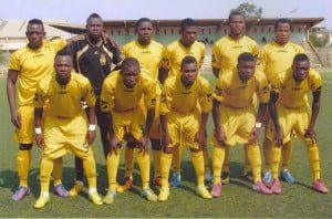 L'équipe de l'AS Douanes, 2ème de la D1, saison 2012-2013