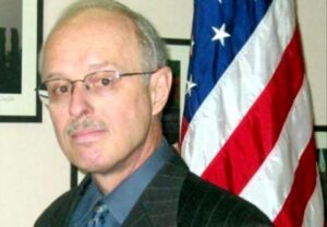Robert Whitehead, Ambassadeur des Etats-Unis au Togo